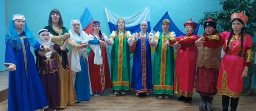 Флешмоб, посвященный Дню народного единства.